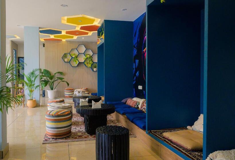 The Hosteller Jeolikote