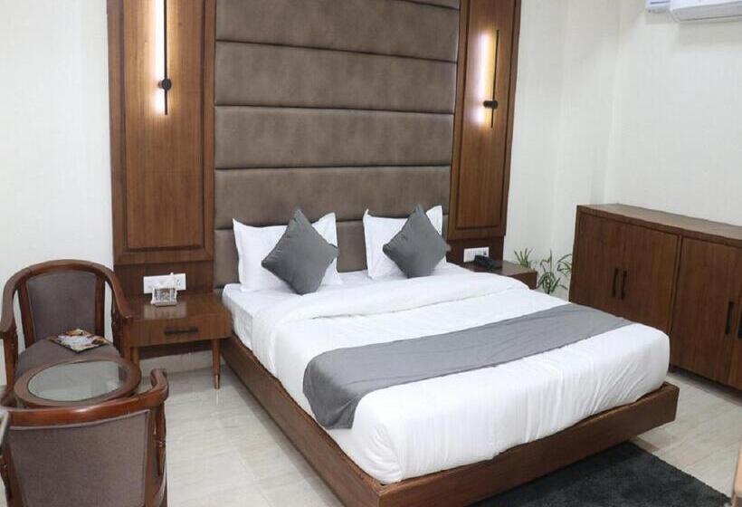 호텔 Signum Cityscapes The Royal Jewel