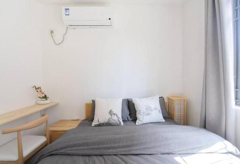 Wesu Light Luxury Apartment Shenzhen Nanshan Science Park Branch