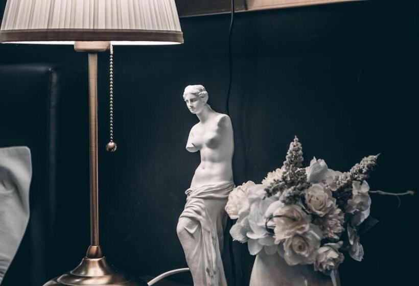 Wesu Light Luxury Apartment Shenzhen Nanshan Science Park Branch