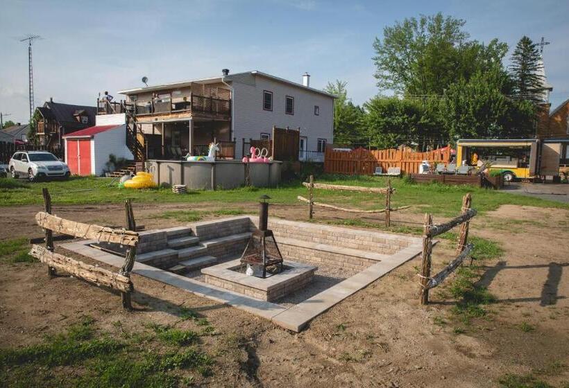 הוסטל Auberge Mandala