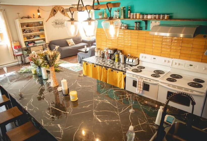 הוסטל Auberge Mandala