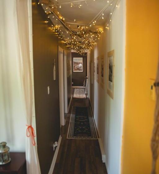 הוסטל Auberge Mandala