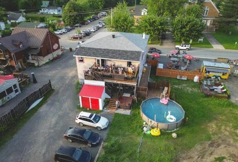 הוסטל Auberge Mandala