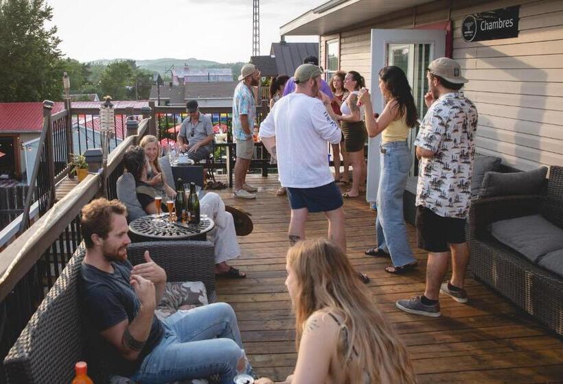 הוסטל Auberge Mandala