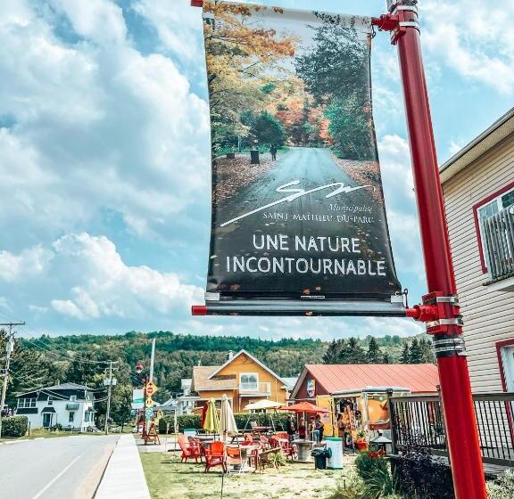 הוסטל Auberge Mandala