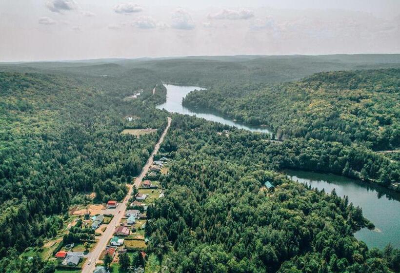 הוסטל Auberge Mandala