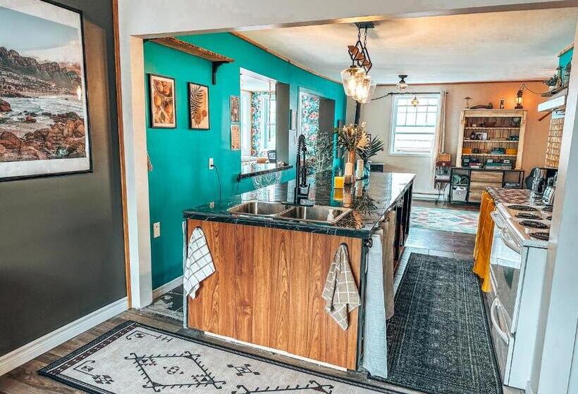 הוסטל Auberge Mandala