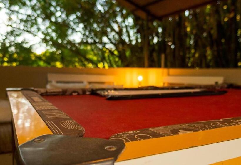 هاستل Casa La Luna