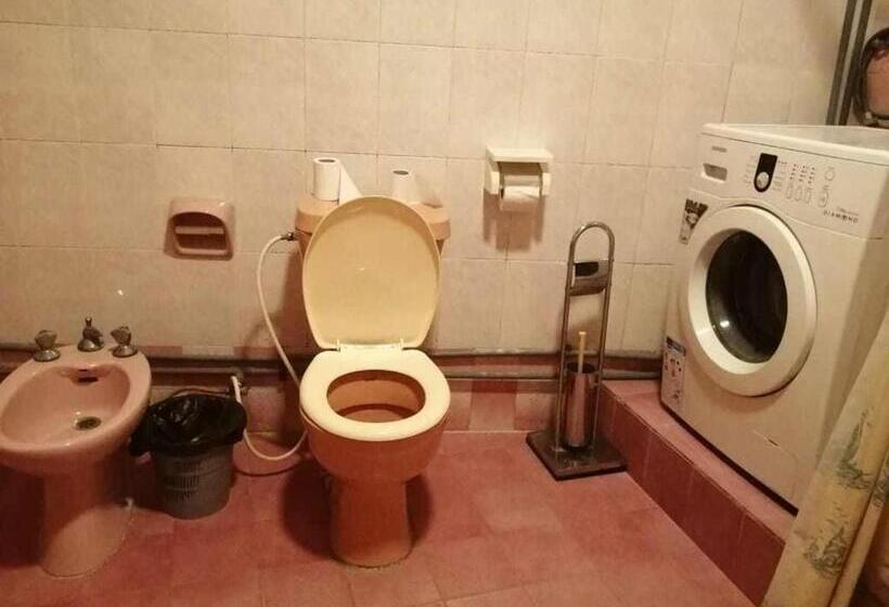 هاستل Student House