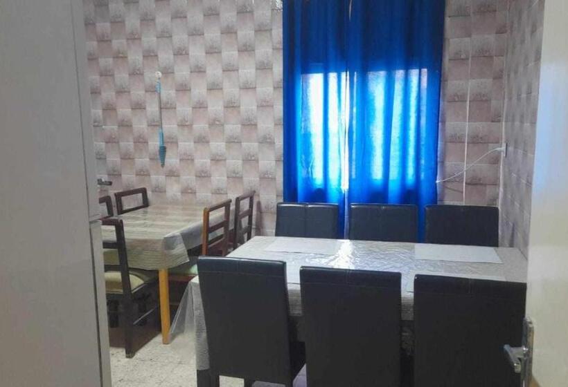 هاستل Student House