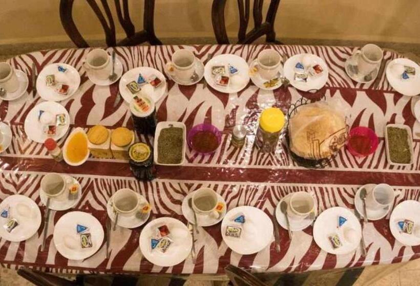 هاستل Student House