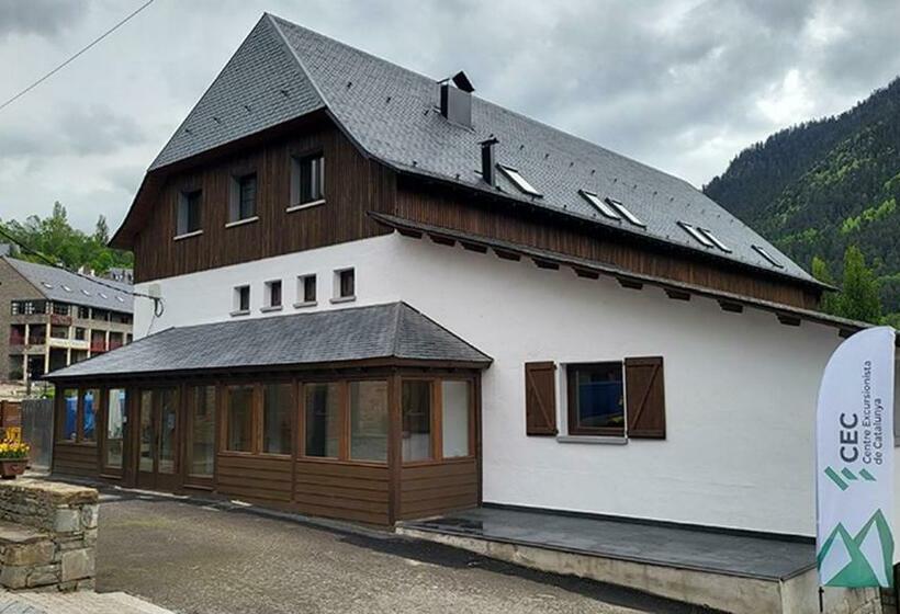 Aran Hostel