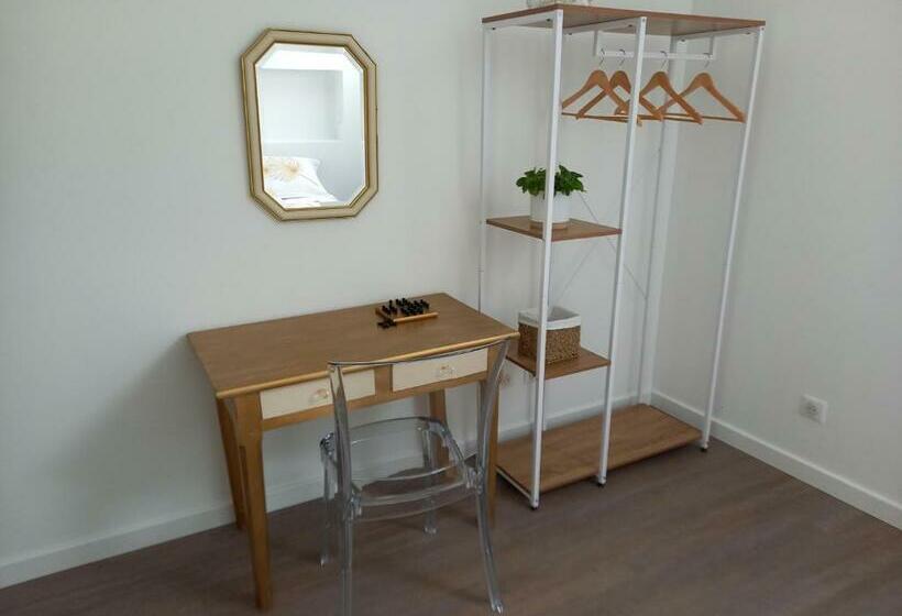 مبيت وإفطار La Maison Du Lac