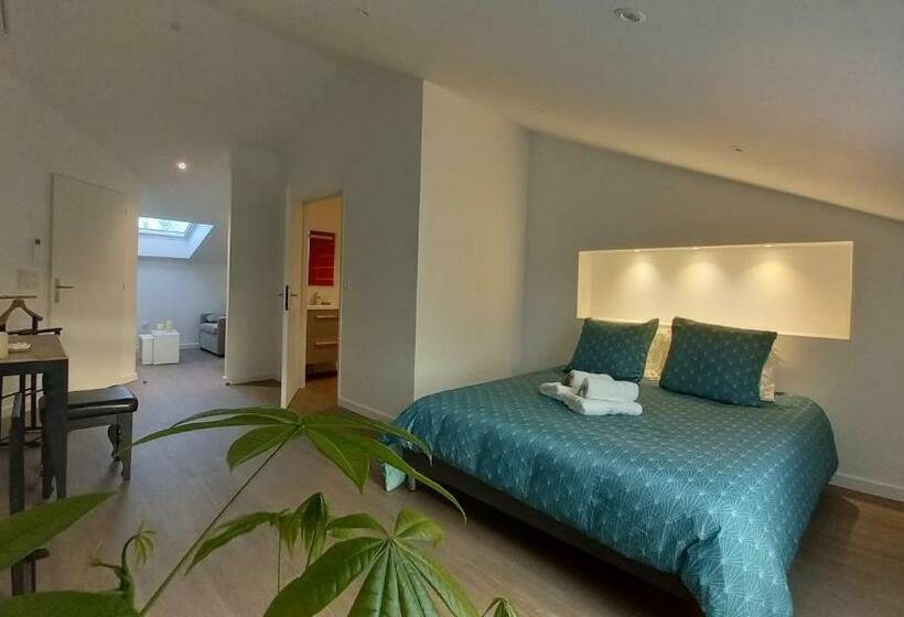 مبيت وإفطار La Maison Du Lac