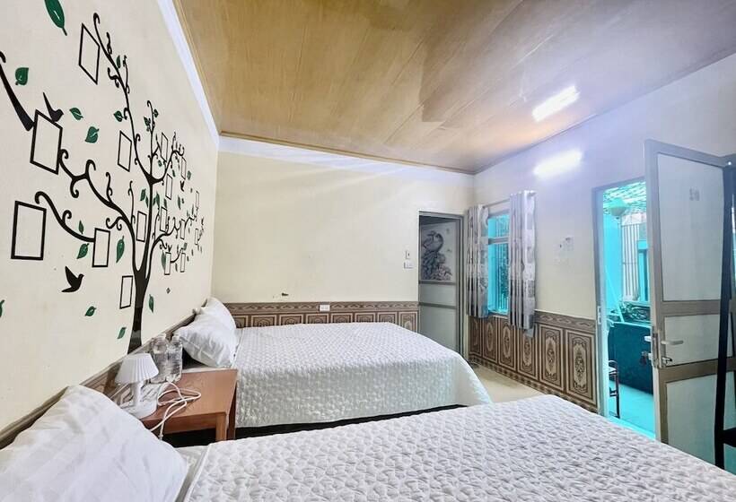 تختخواب و صبحانه Vani S Home