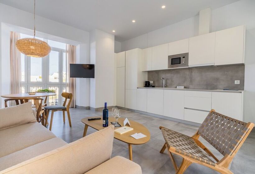 Casa De La Vega Suites