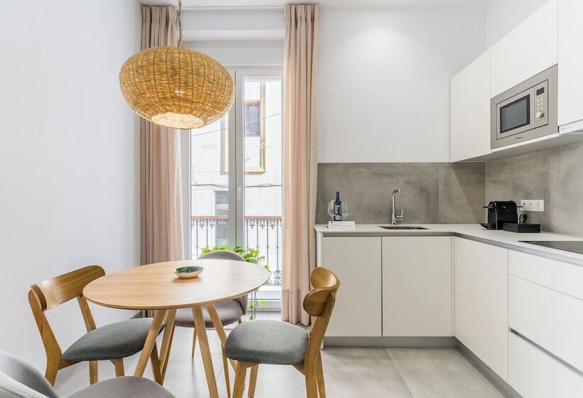 Casa De La Vega Suites