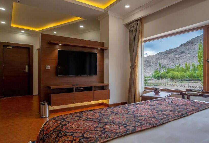 Gyalpo Residency A Mountain View Luxury Hotel In Leh