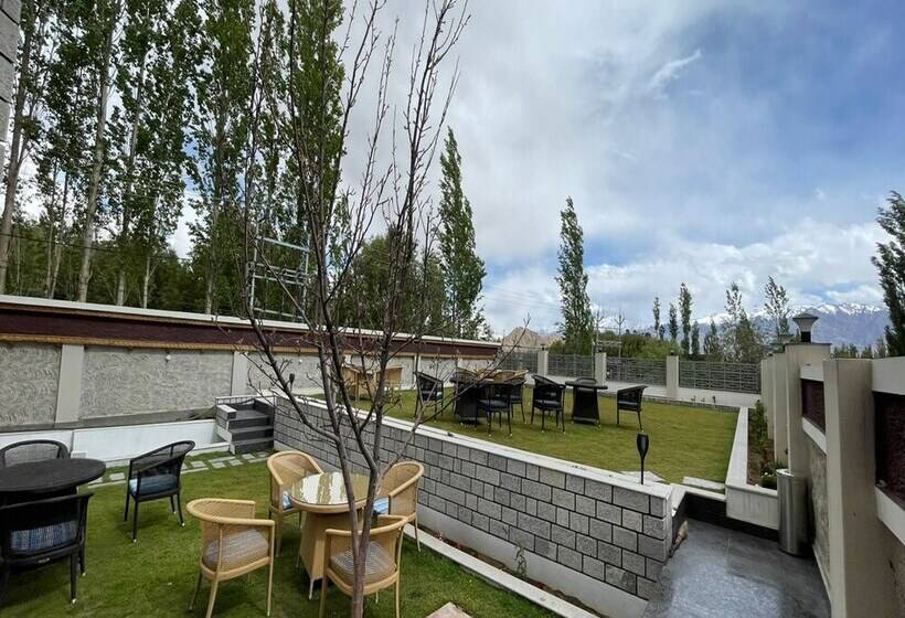 Gyalpo Residency A Mountain View Luxury Hotel In Leh