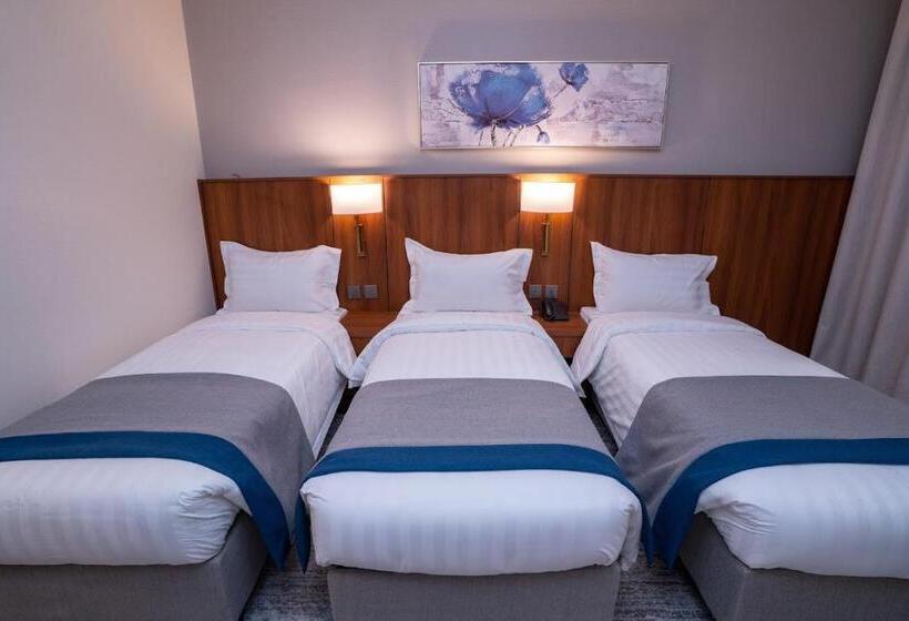 ホテル Nusk Al Hijrah