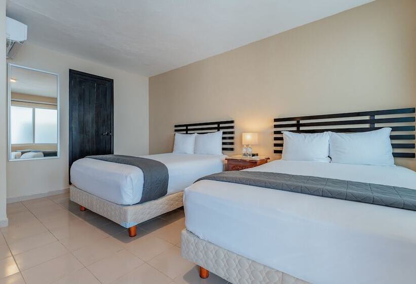 هتل Brisas 5a Av, Playa Del Carmen