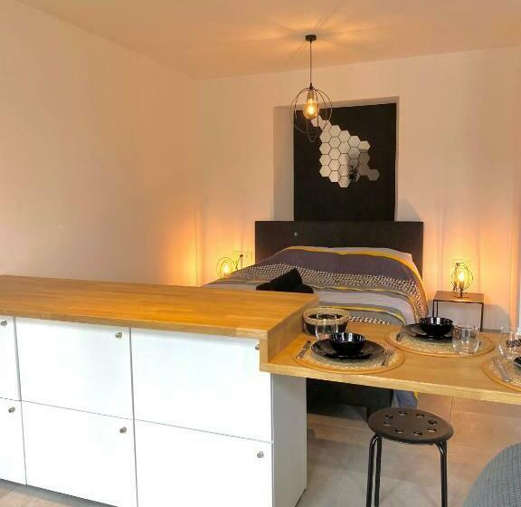 Капсульный Oтель Ciney   Le Nid Du Clocher