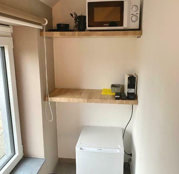 Капсульный Oтель Ciney   Le Nid Du Clocher