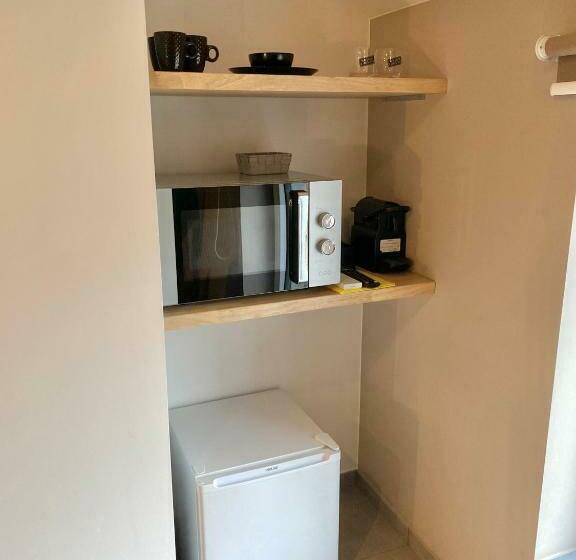 Капсульный Oтель Ciney   Le Nid Du Clocher