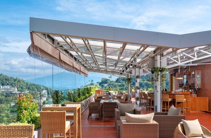 Hotel Grand Serendib