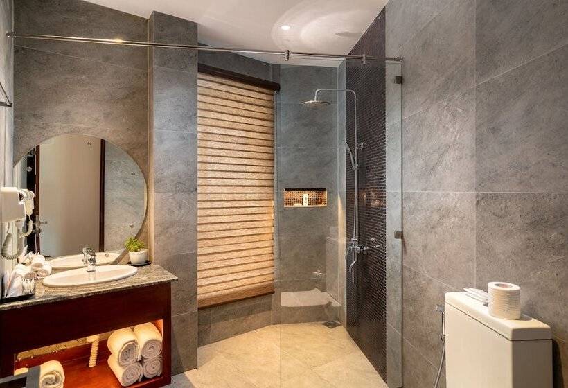 Hotel Grand Serendib