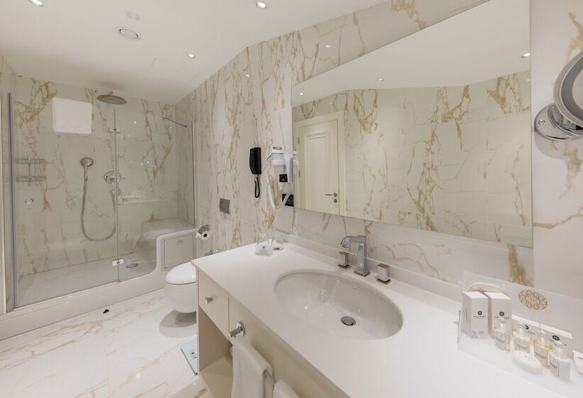 Hallmark Hotel & Spa Istanbul