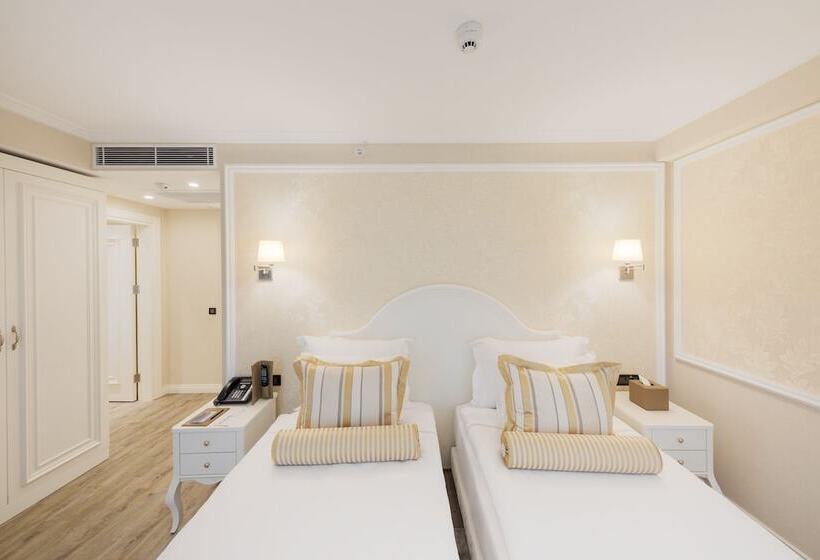 Hallmark Hotel & Spa Istanbul