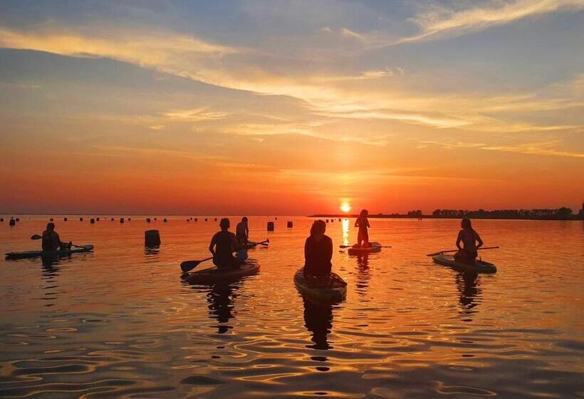 ホテル Bed & Brasserie Het Kosthuys