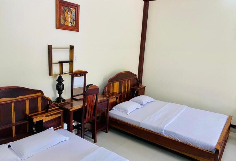 هتل Khách Sạn Sao Mai