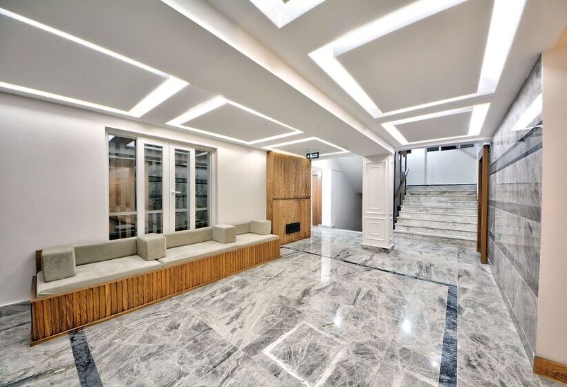 هتل North Blue Life