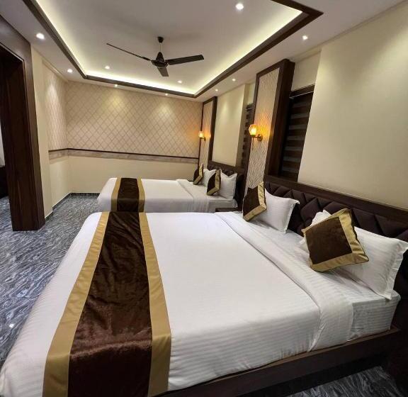 Отель Mangalore Stay Inn