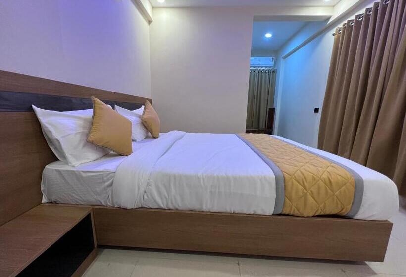 Отель Mangalore Stay Inn