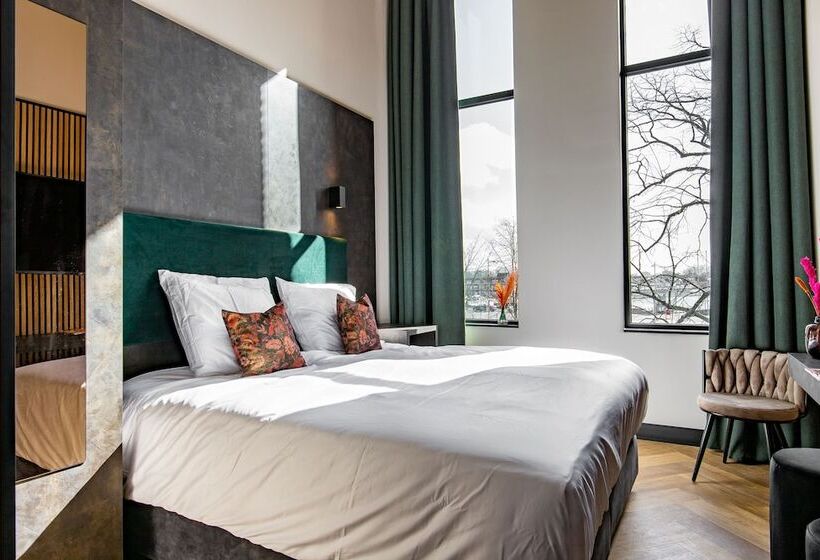 בית מלון כפרי Monument