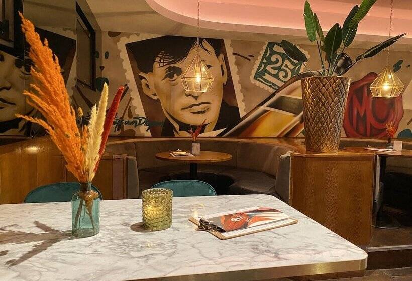 בית מלון כפרי Monument