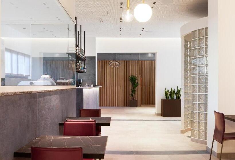 בית מלון כפרי Moon Palace