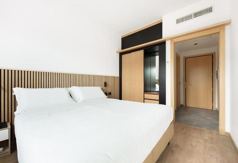 בית מלון כפרי Moon Palace