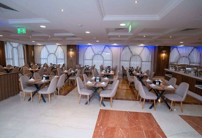 ホテル Nusk Al Hijrah