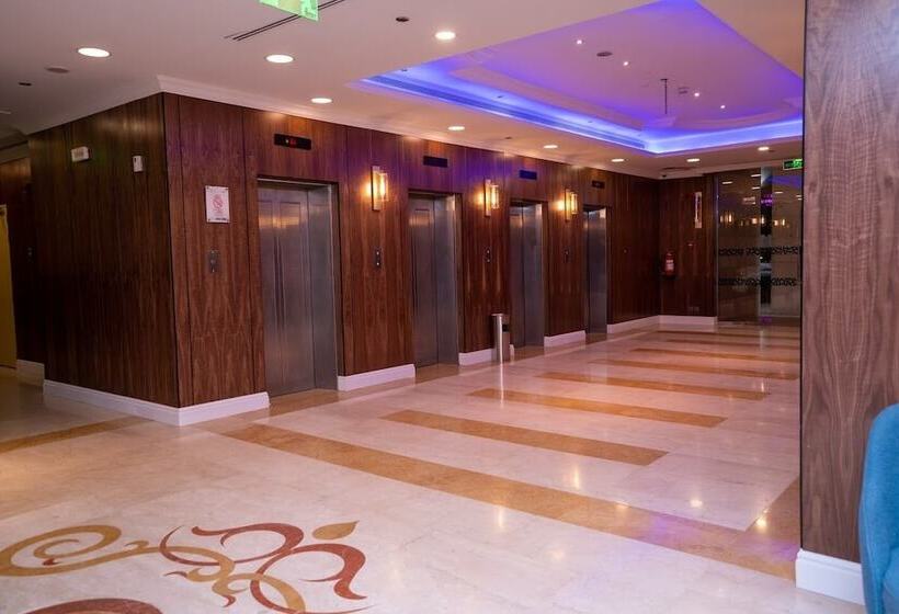 ホテル Nusk Al Hijrah