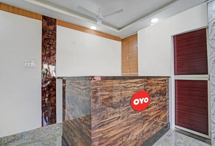 هتل Oyo Flagship 80829 Sidhi