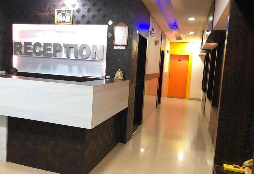 Отель Shree Krishna Palace