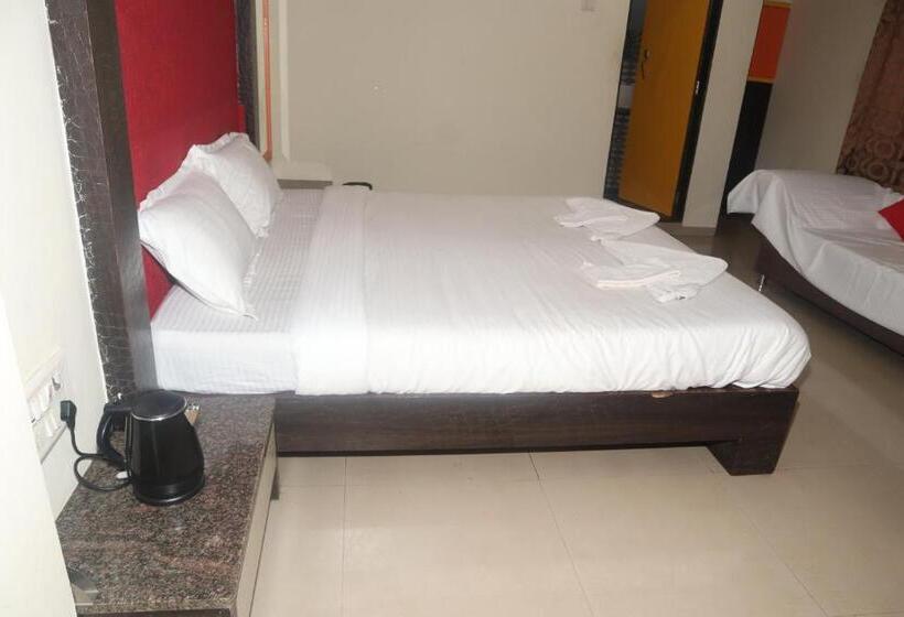 Отель Shree Krishna Palace