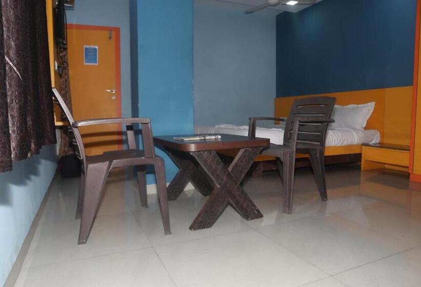 Отель Shree Krishna Palace