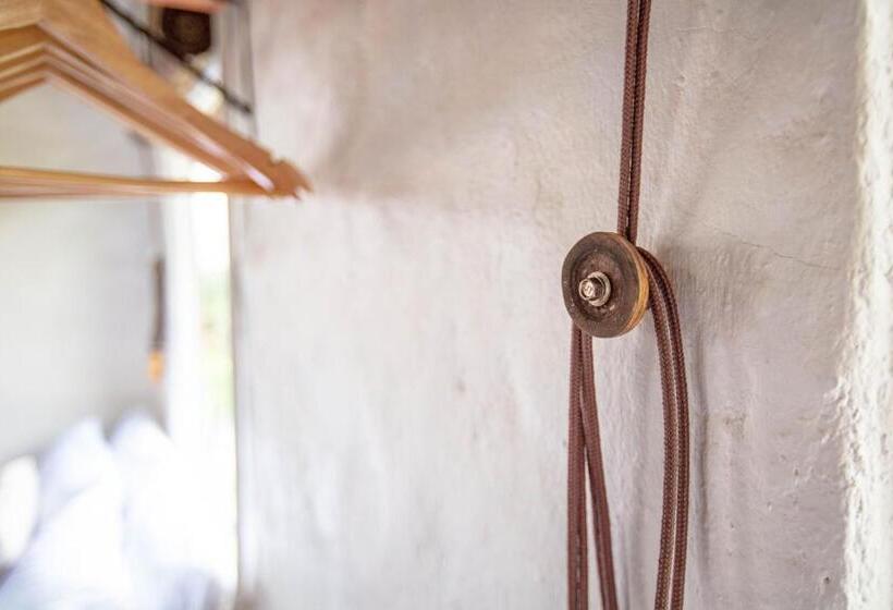 Buen Camino Hotel, San Mateo