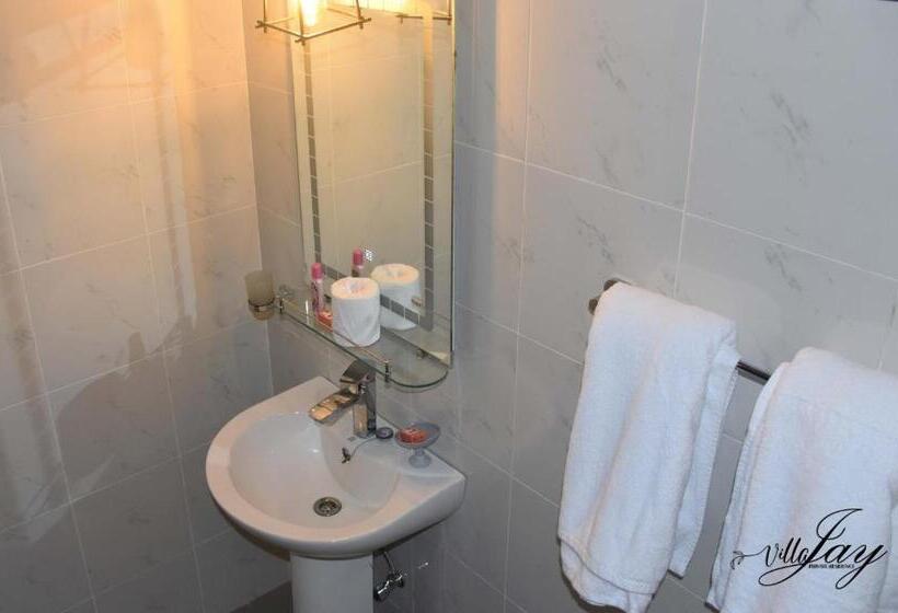 בית מלון כפרי Villa Jay